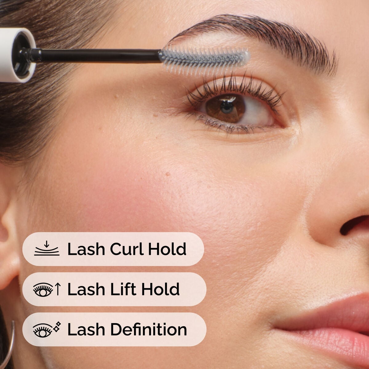 lash-curl-finisher-l8 ord-lash-curl-finisher-model-application-with-benefits.jpg